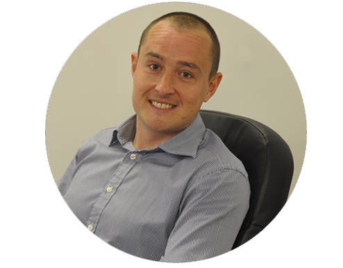 Mark Burton, the local website consultant for it'seeze Web Design South Manchester